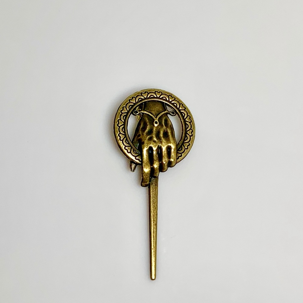 HAND OF THE QUEEN KING PIN - Bronze or Silver 🐉 - Picture 2 of 3